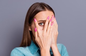 POR QUE ALGUMAS PESSOAS NÃO CONSEGUEM RECEBER ELOGIOS?